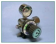 R601レギュレータ(グリーンズ)